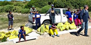 Tired after cleaning the beach, 32 bags of rubbish were collected, weighing a wopping 120kg's!!!!